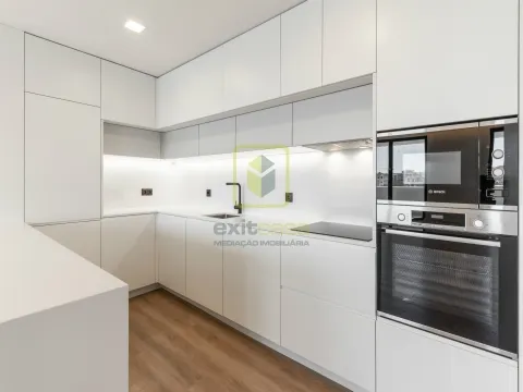 Apartamento T4 Duplex