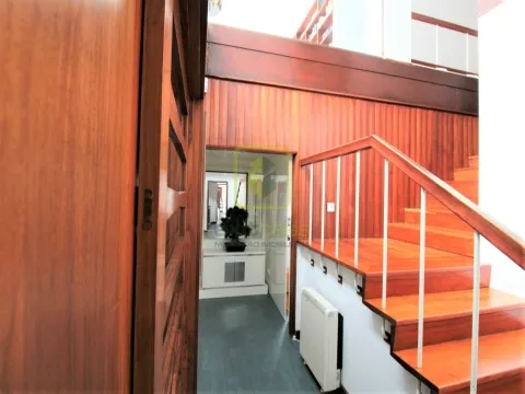 Apartamento T5 Duplex