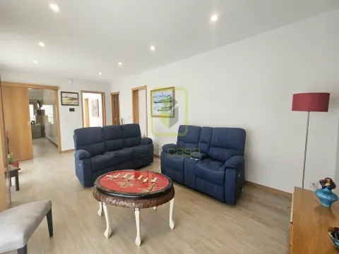 Moradia de Luxo a 5 Minutos da Praia da Barra