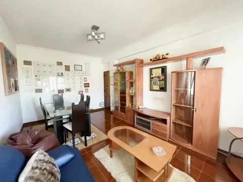 Apartamento T2 em Samora Correia