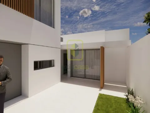 Moradia T4 em Construção