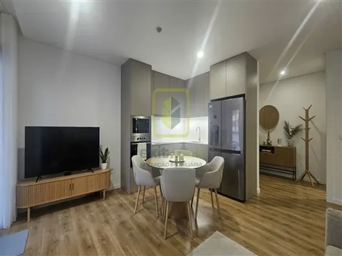 Apartamento T1 para Arrendamento
