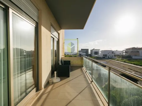 Apartamento T2 à Beira-Mar