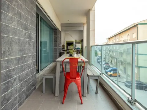 Apartamento T3 com Vista Mar