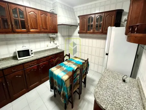 Moradia Equipada e Mobilada para Arrendamento