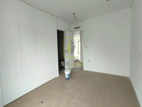 Apartamento T2 com Terraço em Aveiro