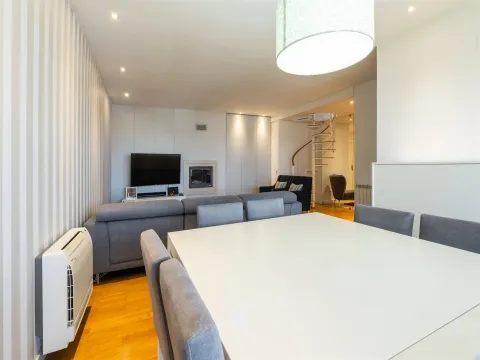 Appartement 5 Chambre(s) Duplex