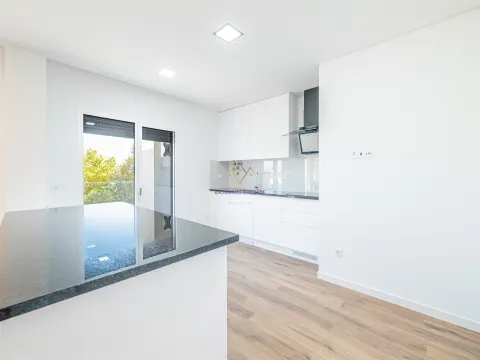 Brand new 3 bedroom apartment, Montijo