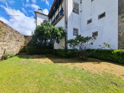 Palacete Neoclássico dentro das Muralhas de Valença do Minho