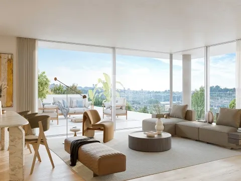 3-Bedroom Apartment with balcony and terrace