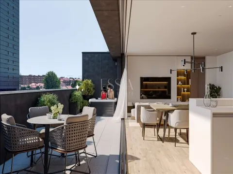 Three Bedroom Apartment in Leça da Palmeira, Astro Emanuelle Sul