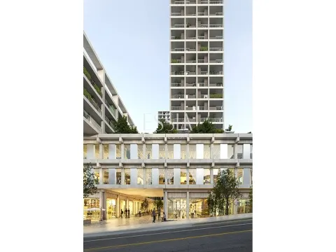 Studio Apartment with Balcony at Fernão Magalhães 127