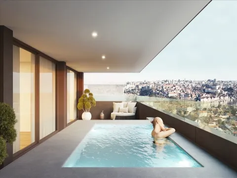 4-Bedroom Duplex Apartment with Douro River Views and Rooftop Pool
