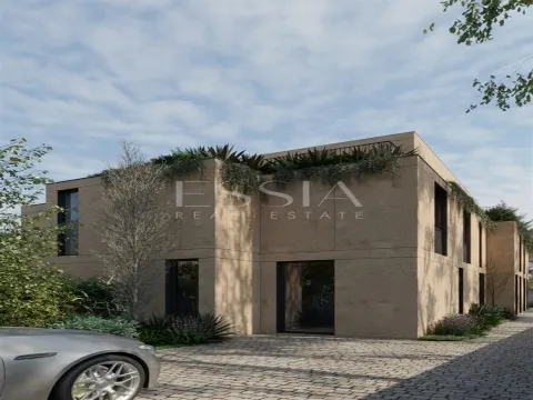 Terrain avec projet approuvé à Francelos