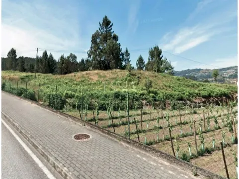 Terrain à Amarante avec PIP approuvé pour une unité de santé