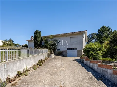 Moradia T3 com terreno em Termas de São Vicente, Penafiel