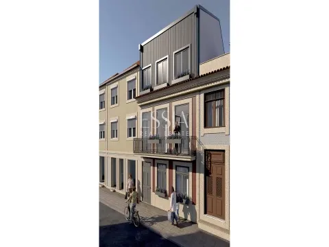 Apartamento T2 com Mezanino junto ao Estádio do Dragão