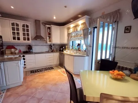 Moradia T3, para venda em Buarcos - Figueira da Foz!