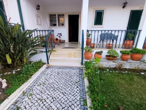 Moradia T3, para venda em Buarcos - Figueira da Foz!