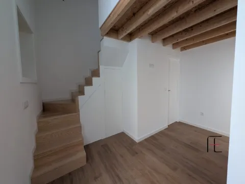 Casa a schiera 2 Vani