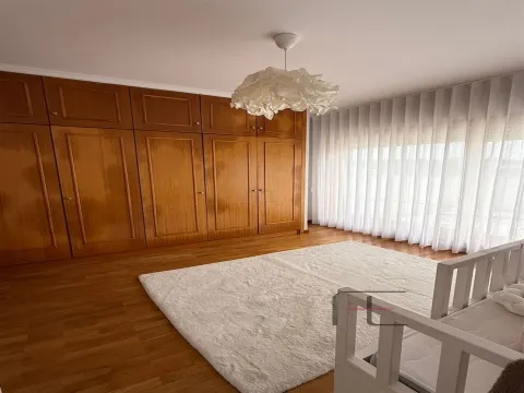 Apartamento T4
