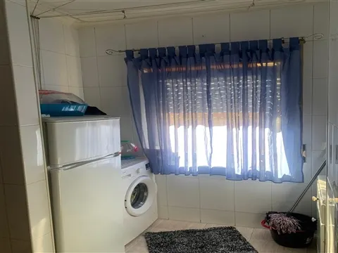 T1 com Varanda e Lugar de Garagem a 150 metros do ISMAI | Castêlo da Maia
