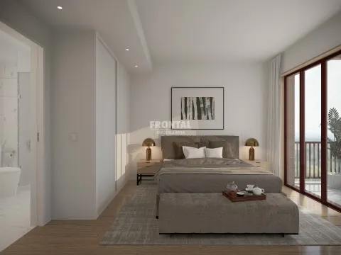 Apartamento T3 na Circunvalação