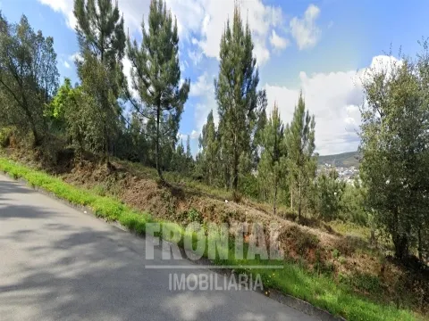 Terreno com potencial de construção | Senhora dos Chãos, Valongo, Porto