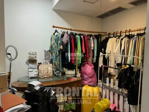 Shop with Showcase and Excellent Location | Maia City, Maia, Porto