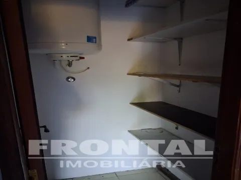 T2 com Cozinha Equipada, Elevador e Garagem | Perto do Metro, Baguim Do Monte