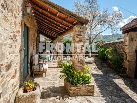 5-Suite House - Furnished and Equipped | Frechas, Mirandela