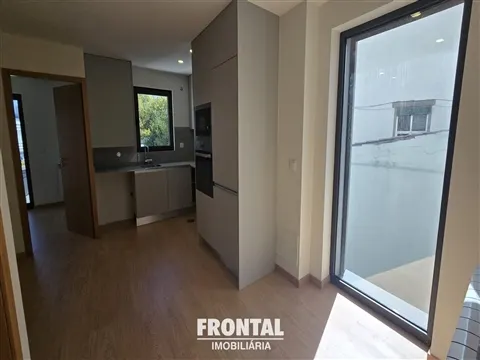 Appartement T1 rénové près du pôle universitaire, à louer