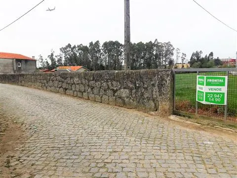Land with building permit | Gião, Vila Do Conde
