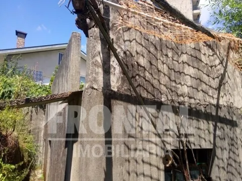 Terreno 500 m² - Possibilidade de Construção de Duas Moradias Geminadas | Ermesinde