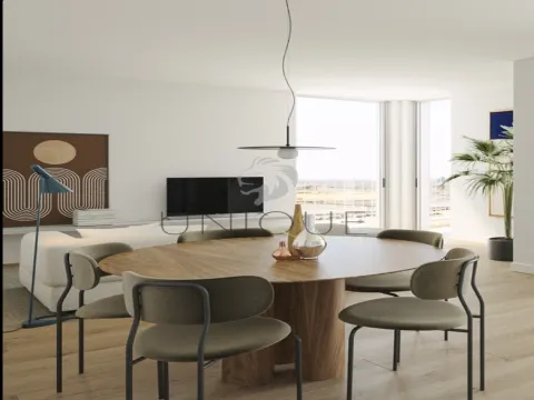 Apartamento T1 junto ao Canal de São Roque - Projeto Foz de Prata