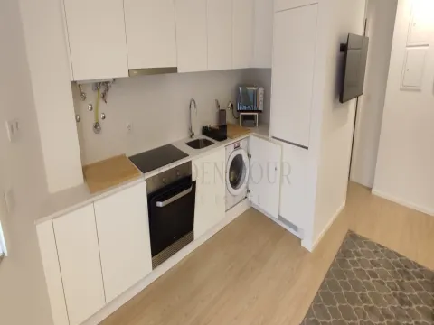 Brand New T0 Apartment – Just 800 meters from Leça da Palmeira Beach