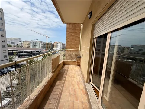 Apartamento T2 próximo à Casa da Música, Porto