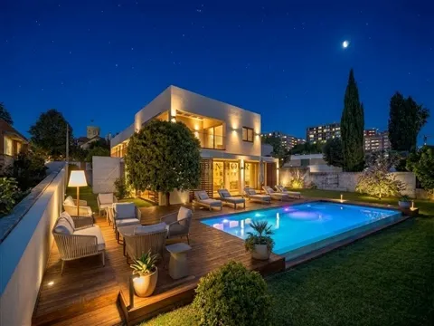 Luxury 6-Bedroom House in Afurada, Gaia | Exclusive to Golden Hour Real Estate