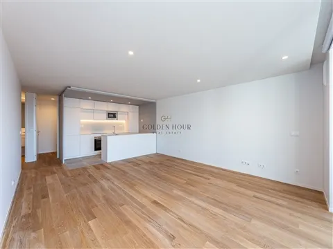 T3 Novo pronto a Habitar em Matosinhos Sul | Golden Hour Real Estate