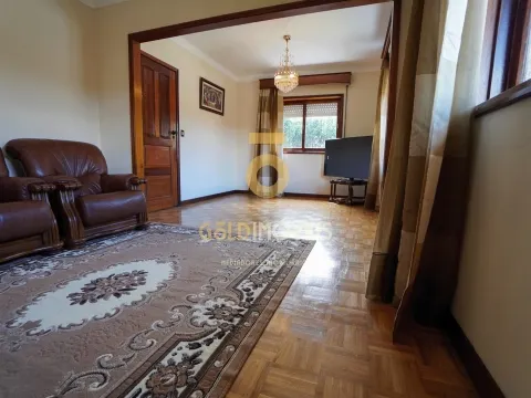 Casa Indipendente 4 Vani