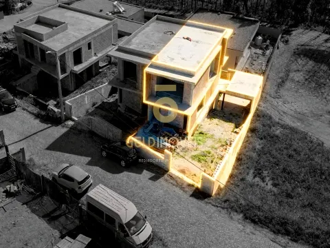 Vivienda Adosada T2+2