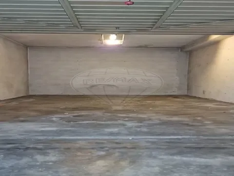 Garagem  para arrendamento