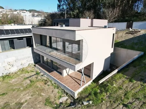 Moradia T3 para venda