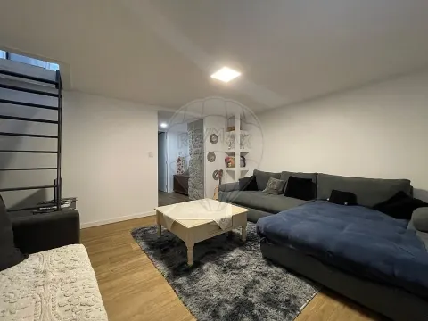 Moradia T2 para arrendamento