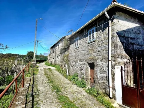 Moradia T2 para venda