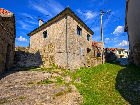 Moradia T2 para venda