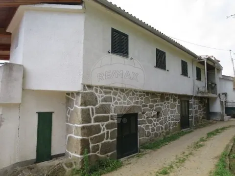 Moradia T2 para arrendamento