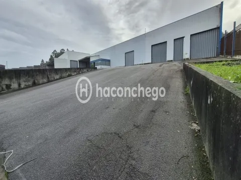 Armazém Industrial em Chorente, Barcelos