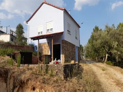 Moradia Rústica T4