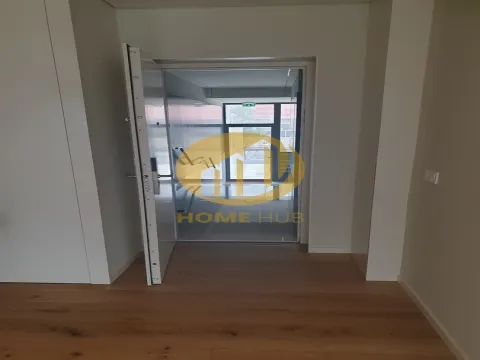 T1 com Piscina, Vista Mar, Garagem e Terraço – Perafita/Lavra